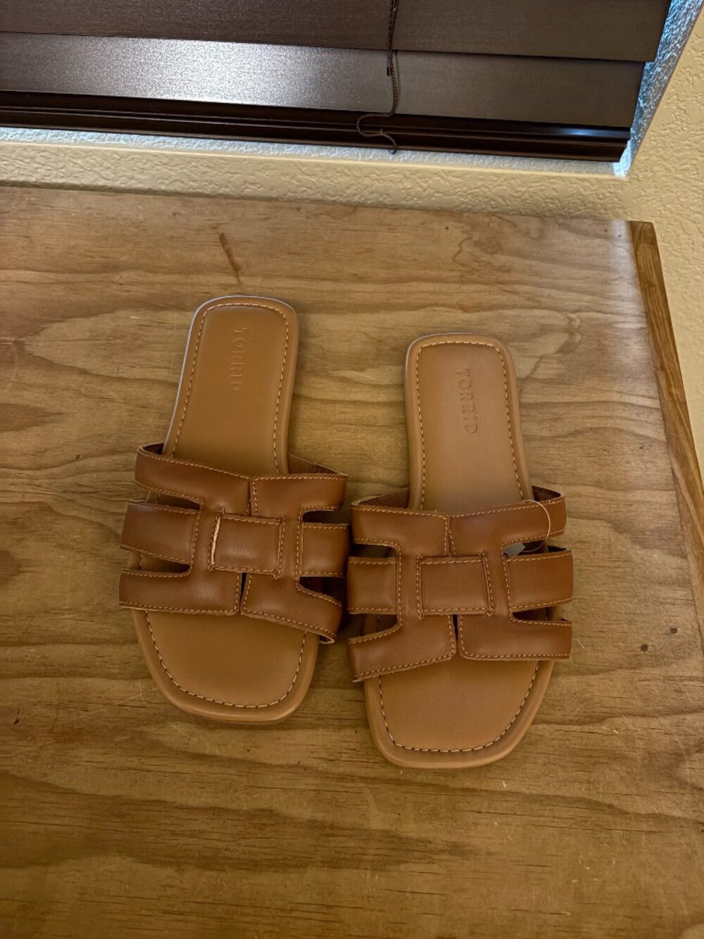 Torrid Band Slide Sandals Size 6 Cognac Brown Flat Neutral Slip On NWOT NEW